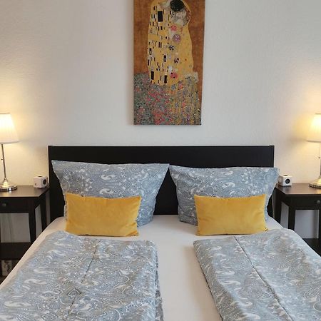 Schöne 2-Zimmer-Parterre Wohnung WF Leipzig Exterior foto